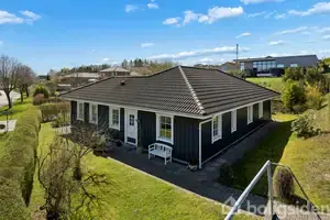 Villa på Troldebakken 6, 5560 Aarup