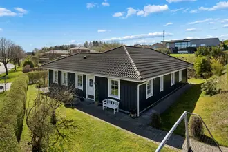 Villa på Troldebakken 6, 5560 Aarup