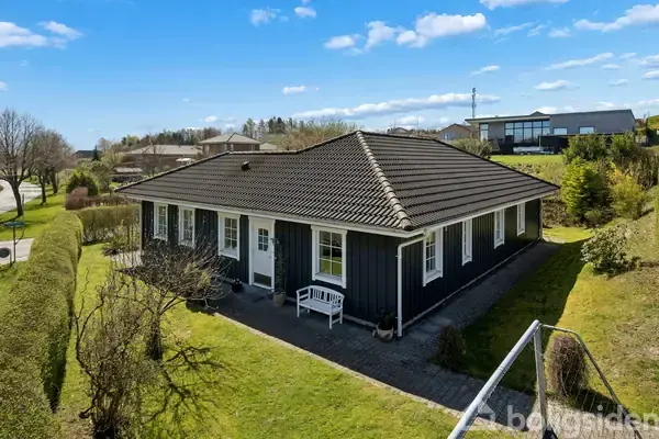Villa på Troldebakken 6, 5560 Aarup