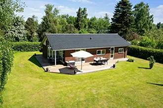 Fritidshus på Uglevej 7, Bønsvig Str, 4720 Præstø
