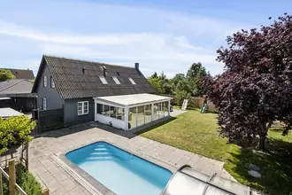 Villa på Mirabellevej 1, 2635 Ishøj