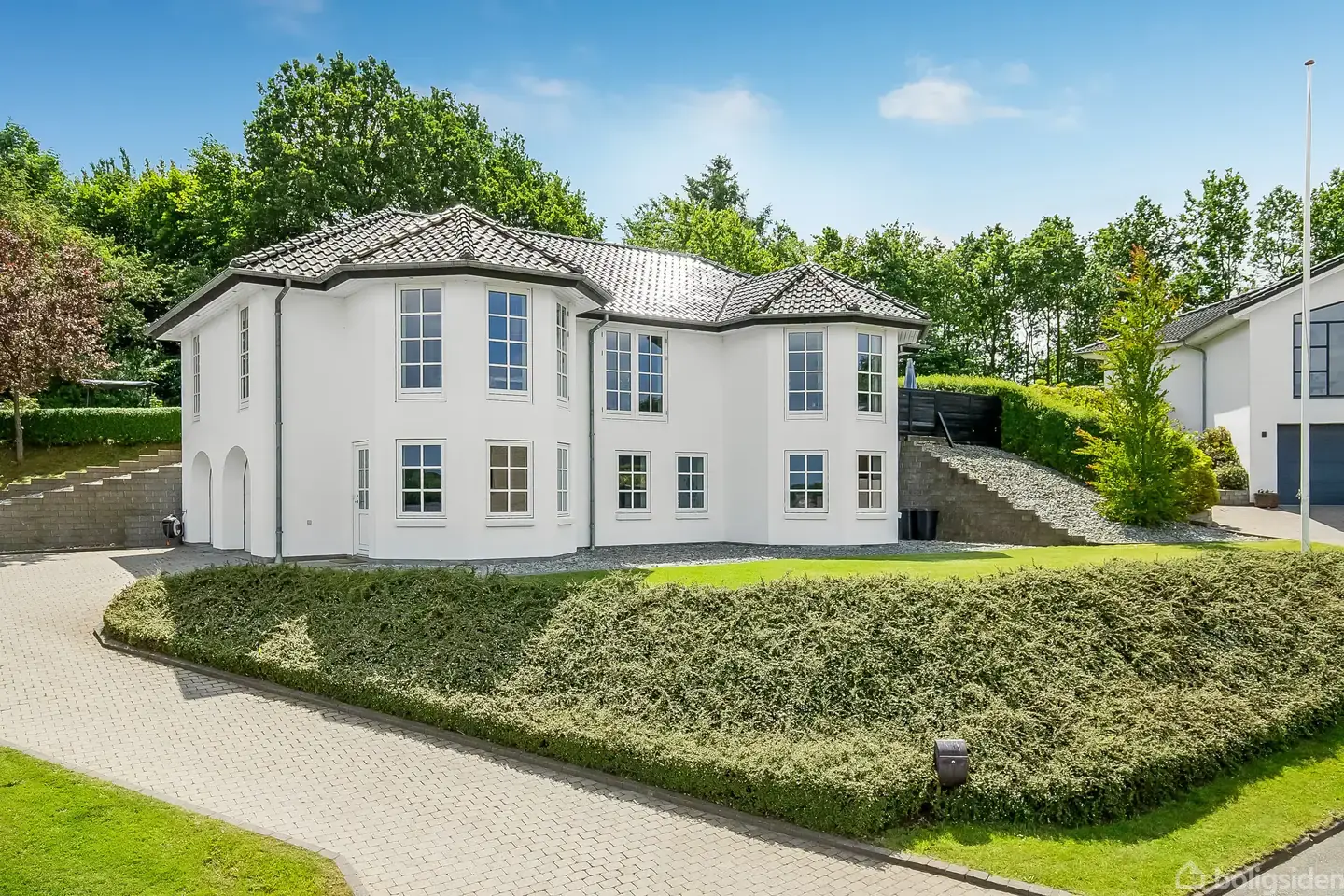 Hele 211 etagemeter! -Panoramaudsigt til sø