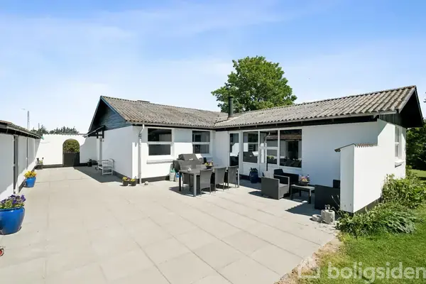 Villa på Vanggårdsvej 32, 9800 Hjørring