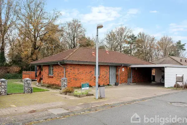 Villa på Bjergfyrvangen 21E, 5270 Odense N