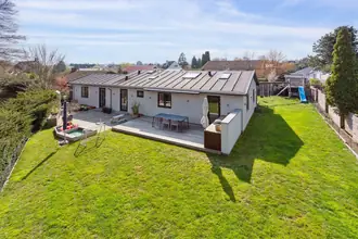 Villa på Ved Bækken 11, 3060