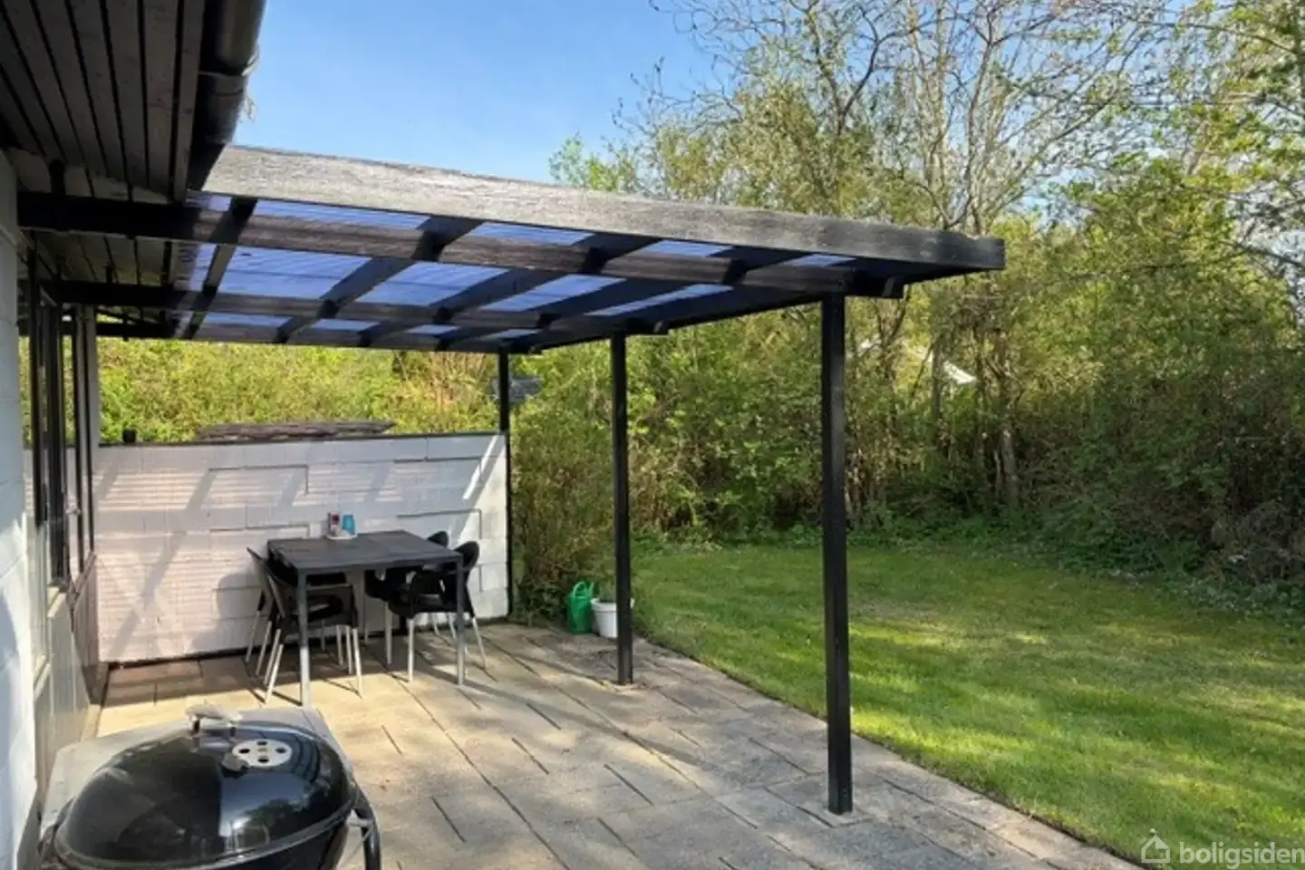 Fælles lækker nyåbnet swimmingpool - hop i her - eller i det skønne hav - View 4
