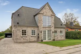 Villa på Ringgade 245, 6400 Sønderborg