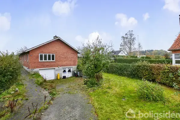 Villa på Bygade 58, 7173 Vonge