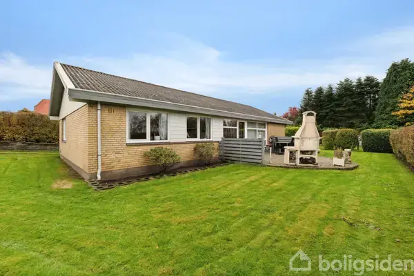Villa på Falkevej 3, 7470 Karup J