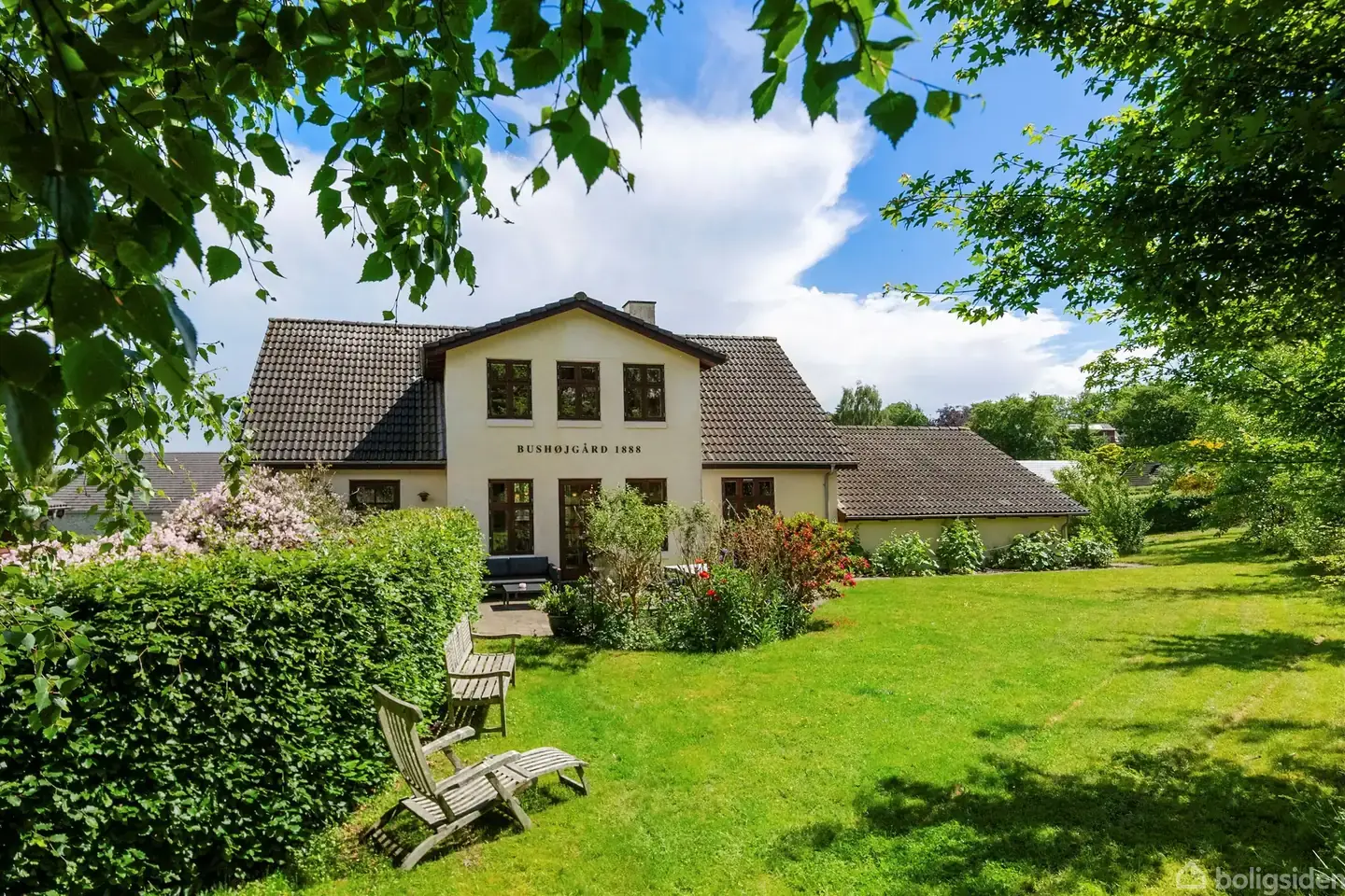 Bushøjgård - historisk charme og moderne familieliv i hjertet af Gl. Skåde