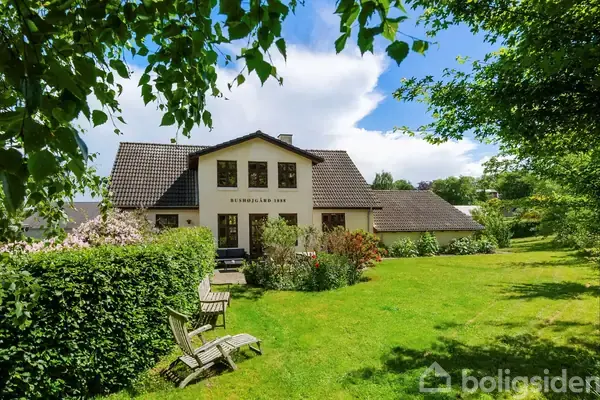 Villa på Bushøjvænget 12, 8270 Højbjerg
