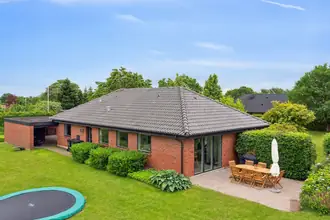 Villa på Spinkebjerg 30, Gjellerup, 7400 Herning