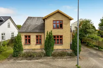Villa på Nr Alslev Langgade 70, 4840 Nørre Alslev