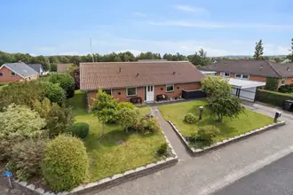 Villa på Burholt 14, 9560 Hadsund