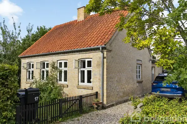 Villa på Bangsebrovej 17, 4800 Nykøbing F