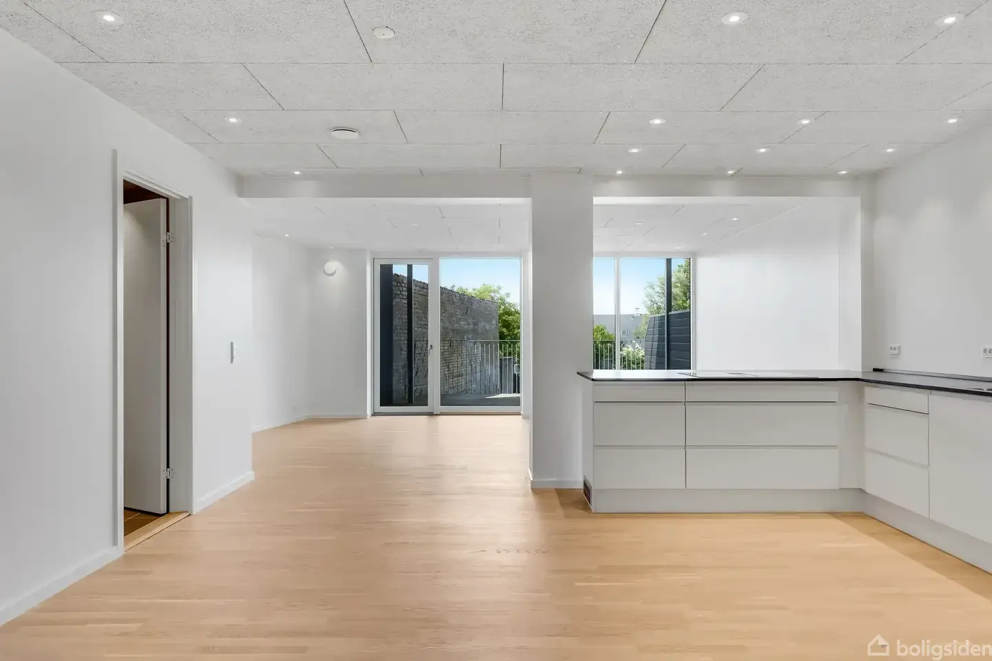 Vestergade 24B, stuen – til dig, der værdsætter unikke udsigter, lysindfald og høj livskvalitet. - View 2