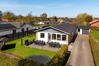 Villa på Malurten 15, Mejdal, 7500 Holstebro