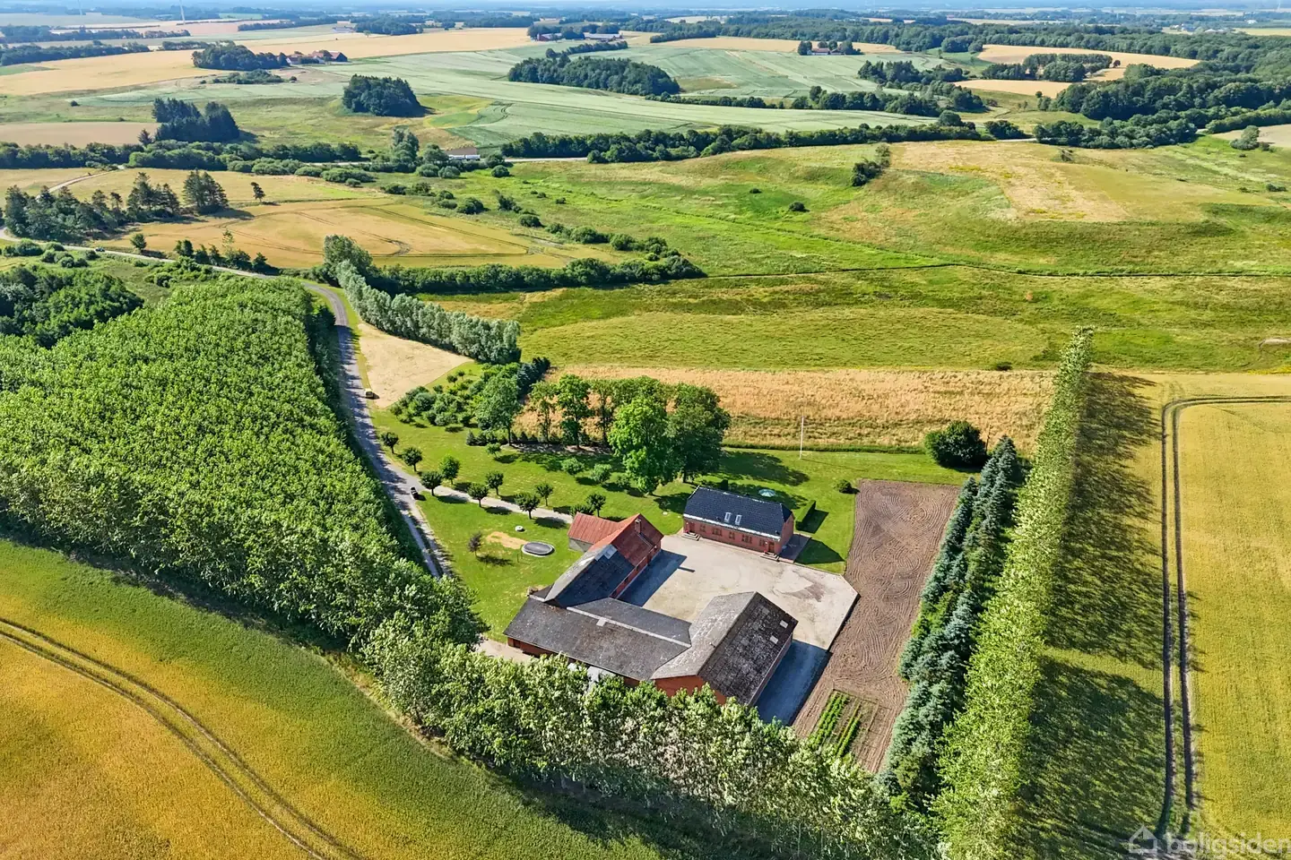Landejendom på Ny Vestergårdsvej 45, 9700 Brønderslev