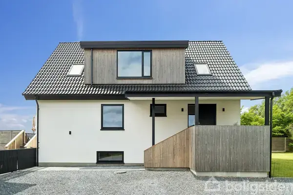 Villa på Dalgårdsvej 8, 8410 Rønde