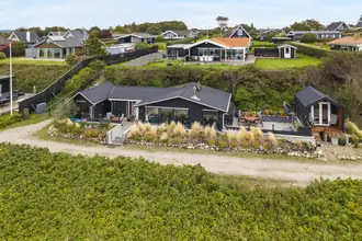 Fritidshus på Ved Klinten 13, Sandager Næs, 5610 Assens