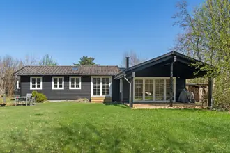 Fritidshus på Lars Petersvej 44, Ellinge Lyng, 4573 Højby