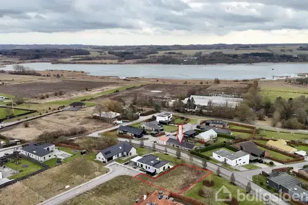 Helårsgrund på Årslev Vænge 8, 8220 Brabrand