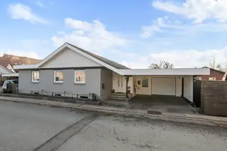 Villa på Doktorvænget 1, 9530 Støvring