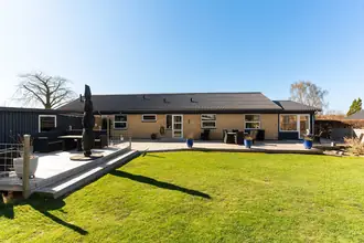 Villa på Elmevej 5, Harridslev, 8930 Randers NØ