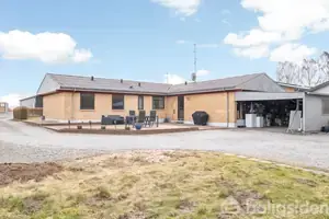 Villa på Møgelgårdsvej 35, 8520 Lystrup