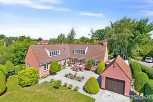 Villa på Jernbane Alle 21A, 3060 Espergærde