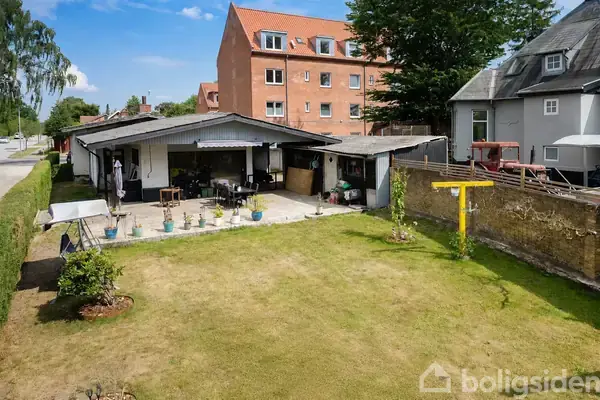 Villa på Århusvej 32A, 8940 Randers SV