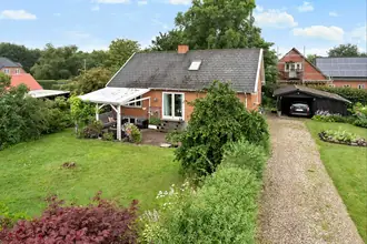 Villa på Søndervej 1, Nr. Rind, 8832 Skals