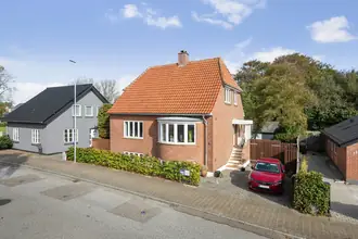 Villa på Skolebakken 133, 6705 Esbjerg Ø