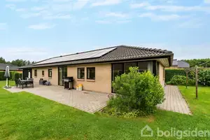 Villa på Oluf Rings Vej 26, 8370 Hadsten