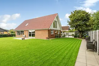 Villa på Høllevang 99, 6520 Toftlund