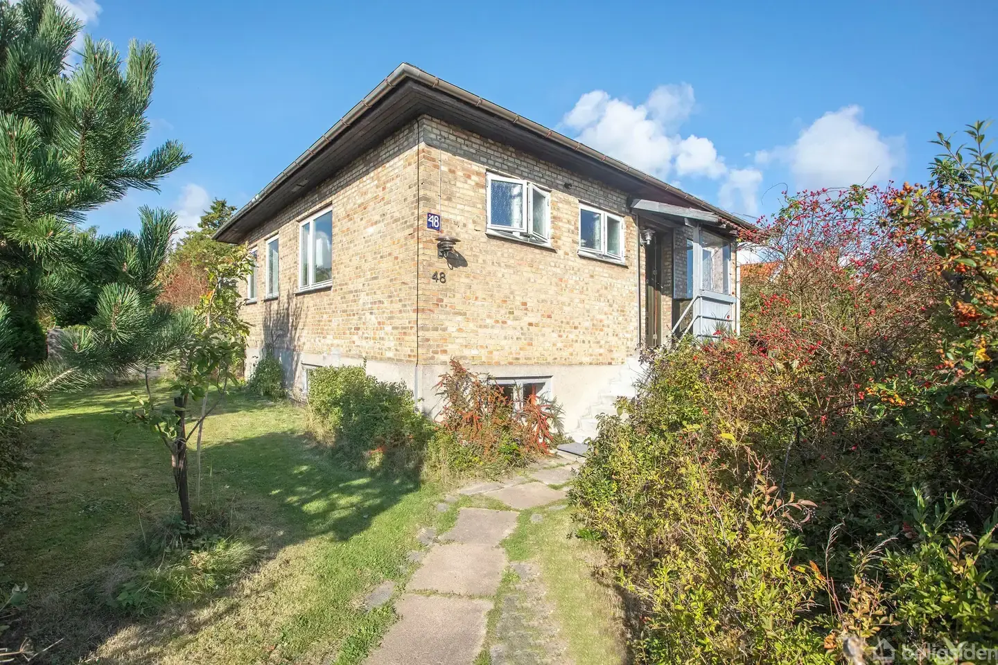 Villa på Almindingen 48, 2870 Dyssegård