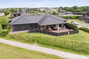 Villa på Beethovens Alle 18, 8920 Randers NV