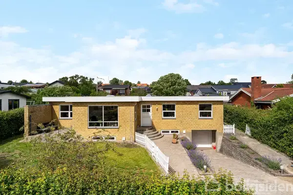 Villa på Thøger Larsens Vej 14, 9200 Aalborg SV
