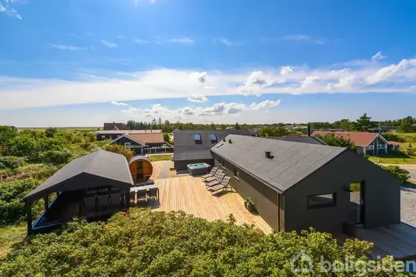 Fritidsbolig på Bjerregårdsvej 6, 6960 Hvide Sande