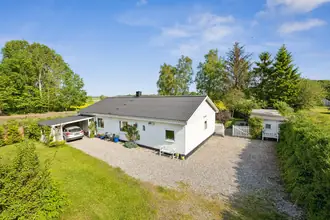 Villa på Dalsagervej 4, Dalsgårde, 8500 Grenaa