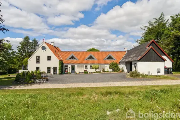 Landejendom på Haugårdsvej 46, 8830 Tjele