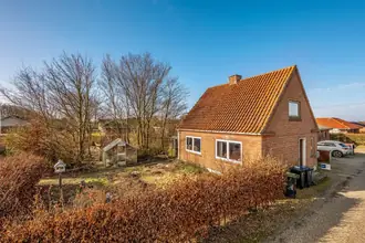 Villa på Syrenvej 5, 6855 Outrup