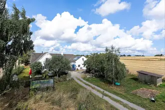 Rækkehus på Skolevej 2, Nyker, 3700 Rønne