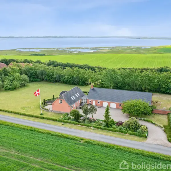 Landejendom på Agervejle 14, 7960 Karby