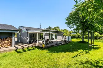 Fritidshus på Østersvej 8, Slettestrand, 9690 Fjerritslev