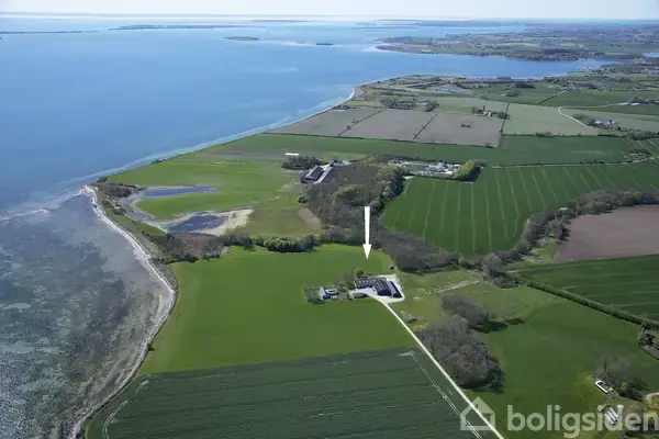 Landejendom på Lindekildevej 85+82, 5762 Vester Skerninge
