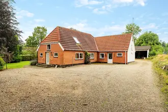 Villa på Kirsebærvej 9, Løvskal, 8850 Bjerringbro