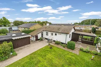 Villa på Egevej 8, Ejby, 4070 Kirke Hyllinge