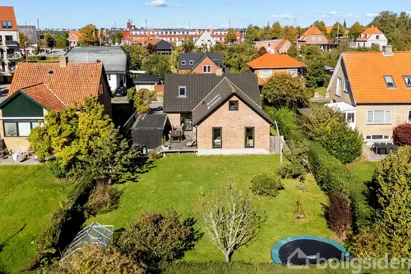 Villa på Hans Tausens Vej 4, 8260 Viby J