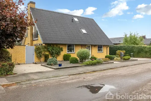 Villa på Luxemborgvej 3, 4800 Nykøbing F